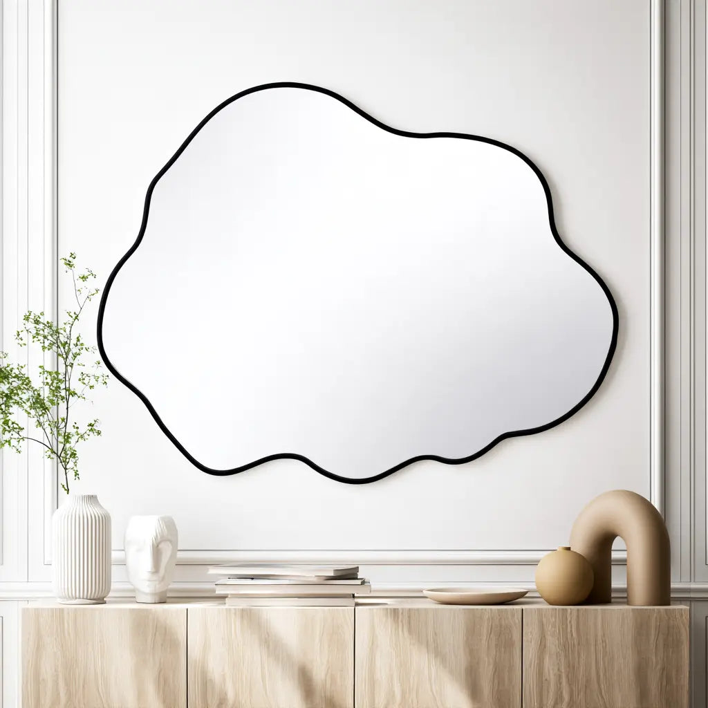 Miroir mural noir à forme de galet irrégulier